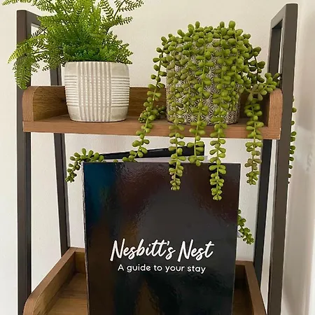 Cotswolds Lakeside Lodge - Nesbitt'S Nest South Cerney Esterno foto