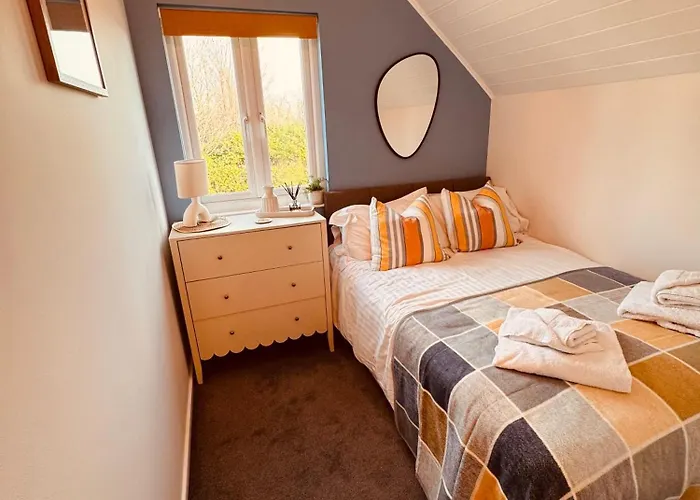 Cotswolds Lakeside Lodge - Nesbitt\'S Nest